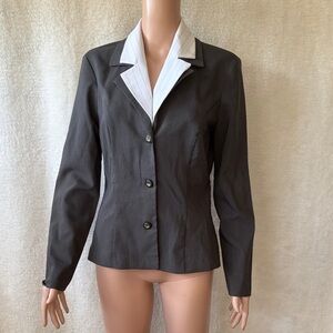 BREAKING LOOSE Women's dark gray Blazer with White Collar Sz S slightly used